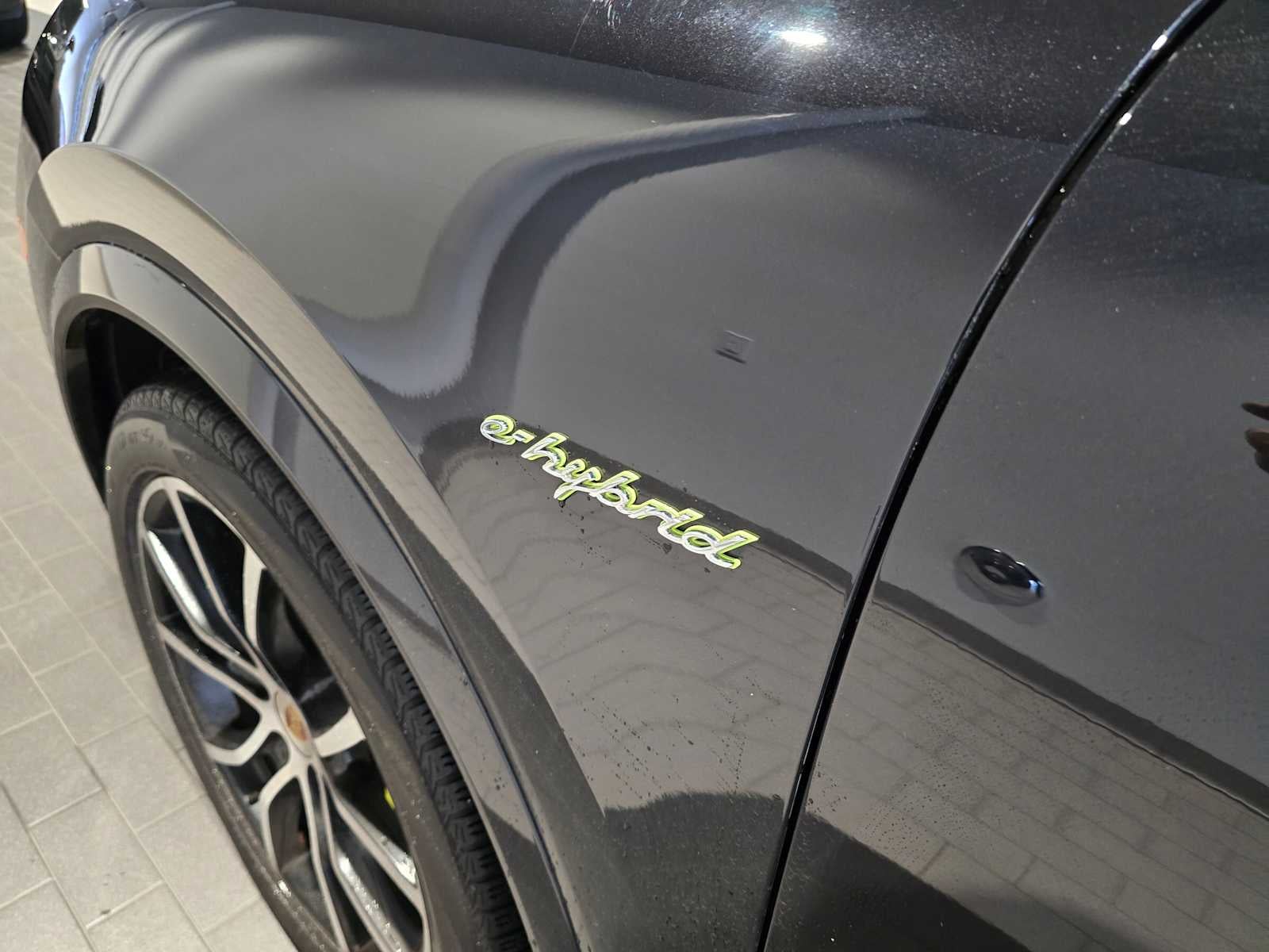 2020 Porsche Cayenne E-Hybrid