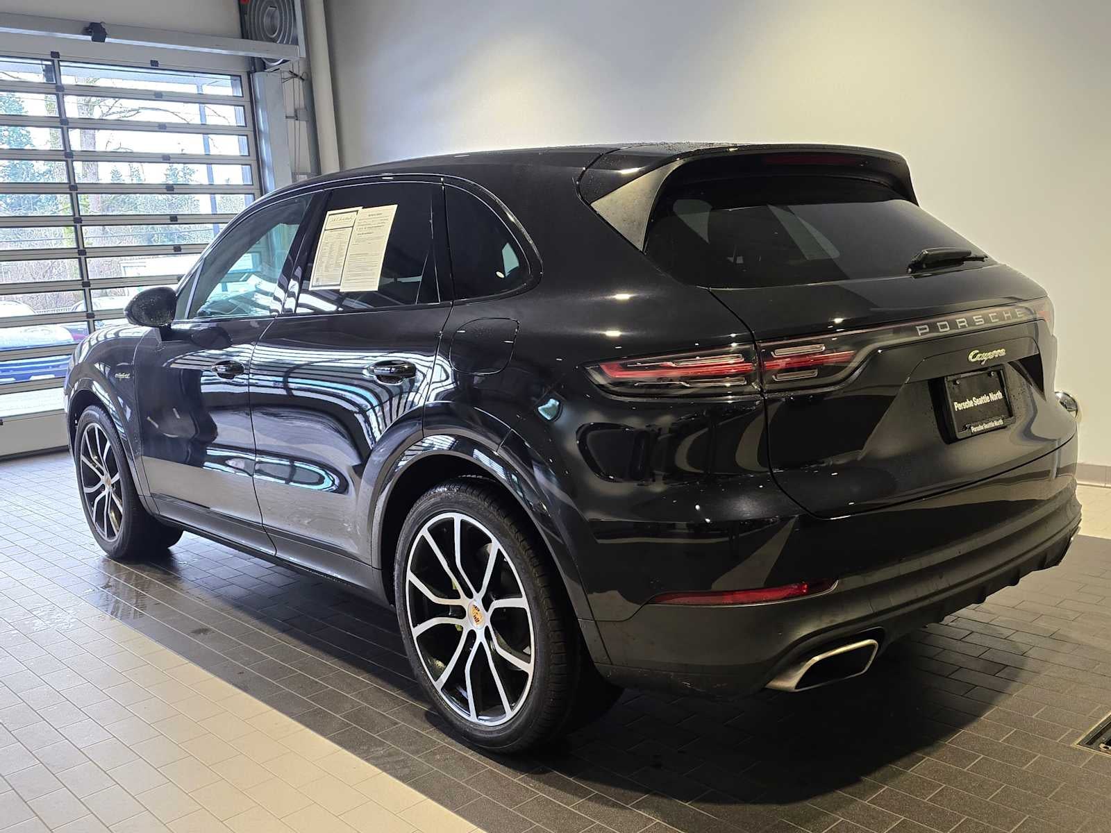2020 Porsche Cayenne E-Hybrid