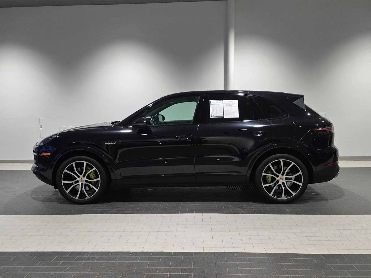2020 Porsche Cayenne E-Hybrid
