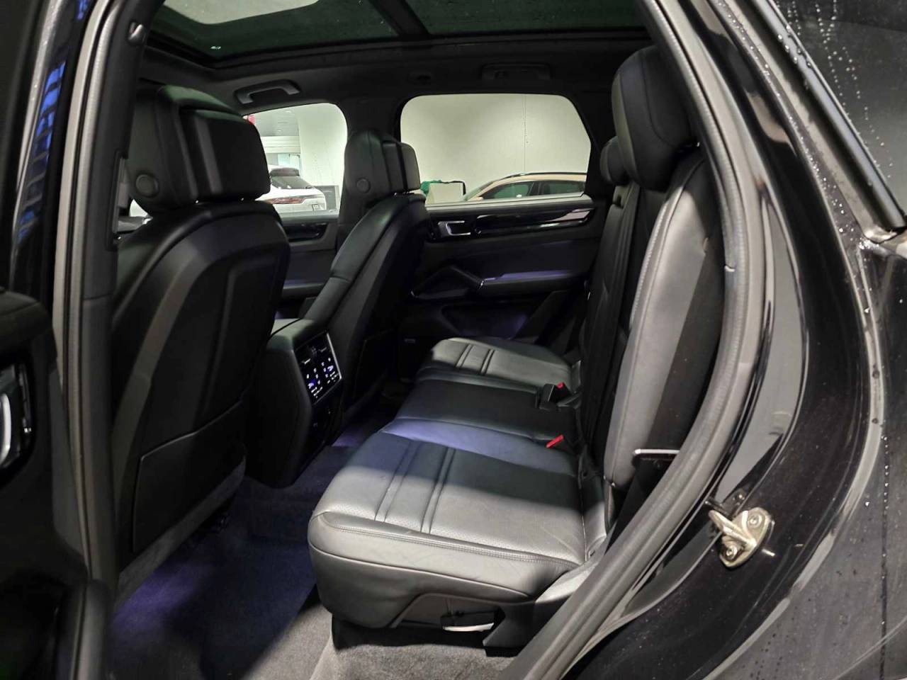 2020 Porsche Cayenne E-Hybrid