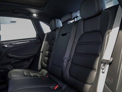 2026 Porsche Macan Macan GTS