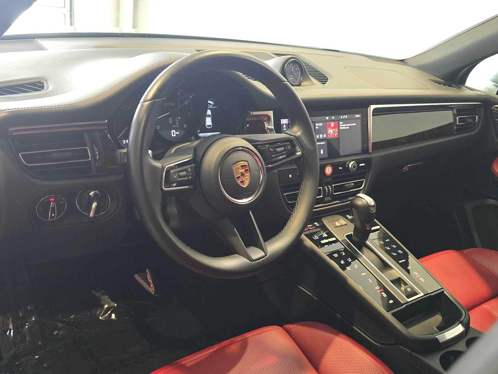 2023 Porsche Macan Macan GTS