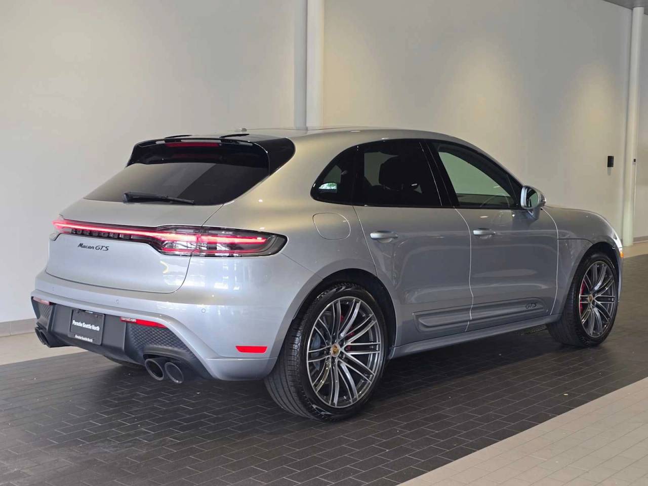 2023 Porsche Macan Macan GTS