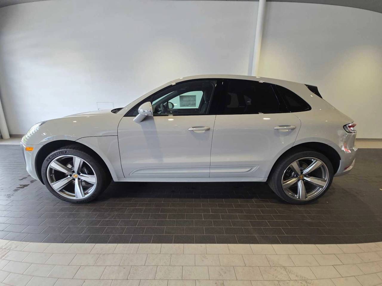 2026 Porsche Macan Macan S