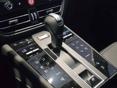 2026 Porsche Macan Macan S