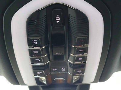 2026 Porsche Macan Macan S