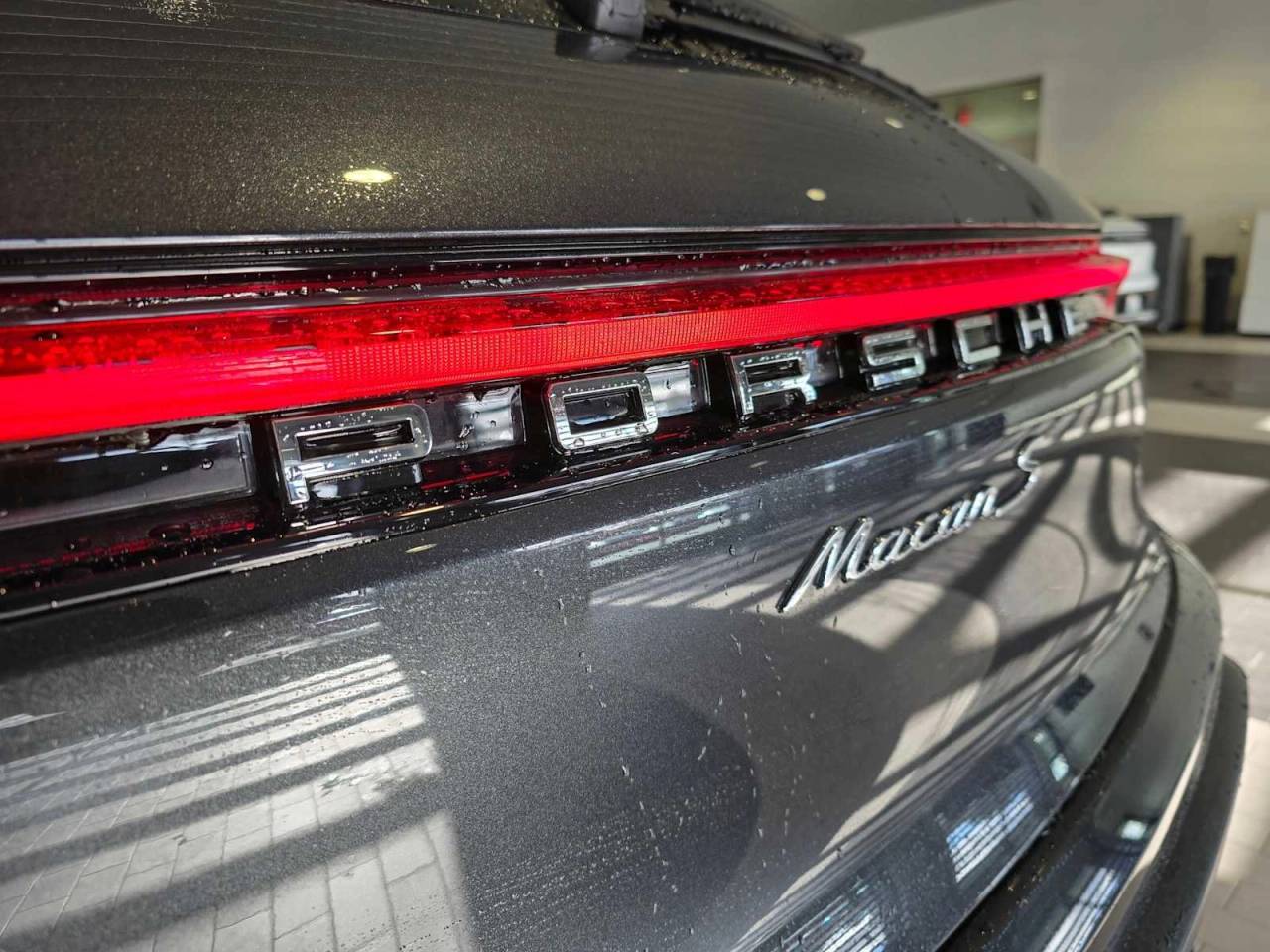 2025 Porsche Macan S