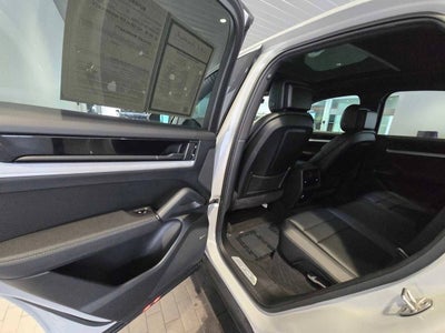 2024 Porsche Cayenne S