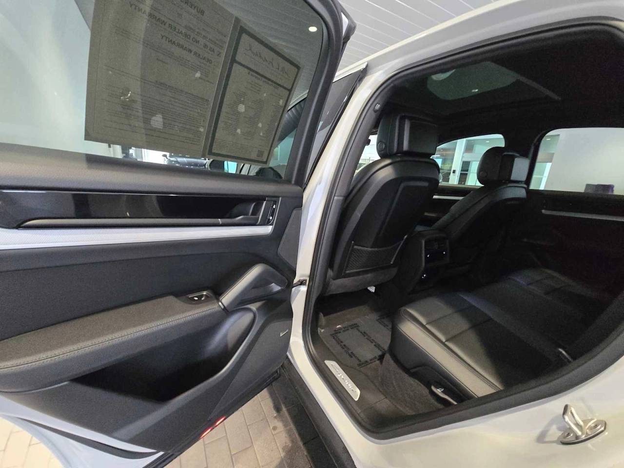 2024 Porsche Cayenne S