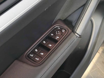 2024 Porsche Cayenne S