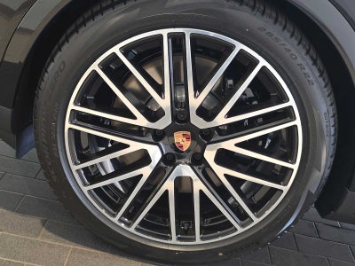 2026 Porsche Cayenne Cayenne S
