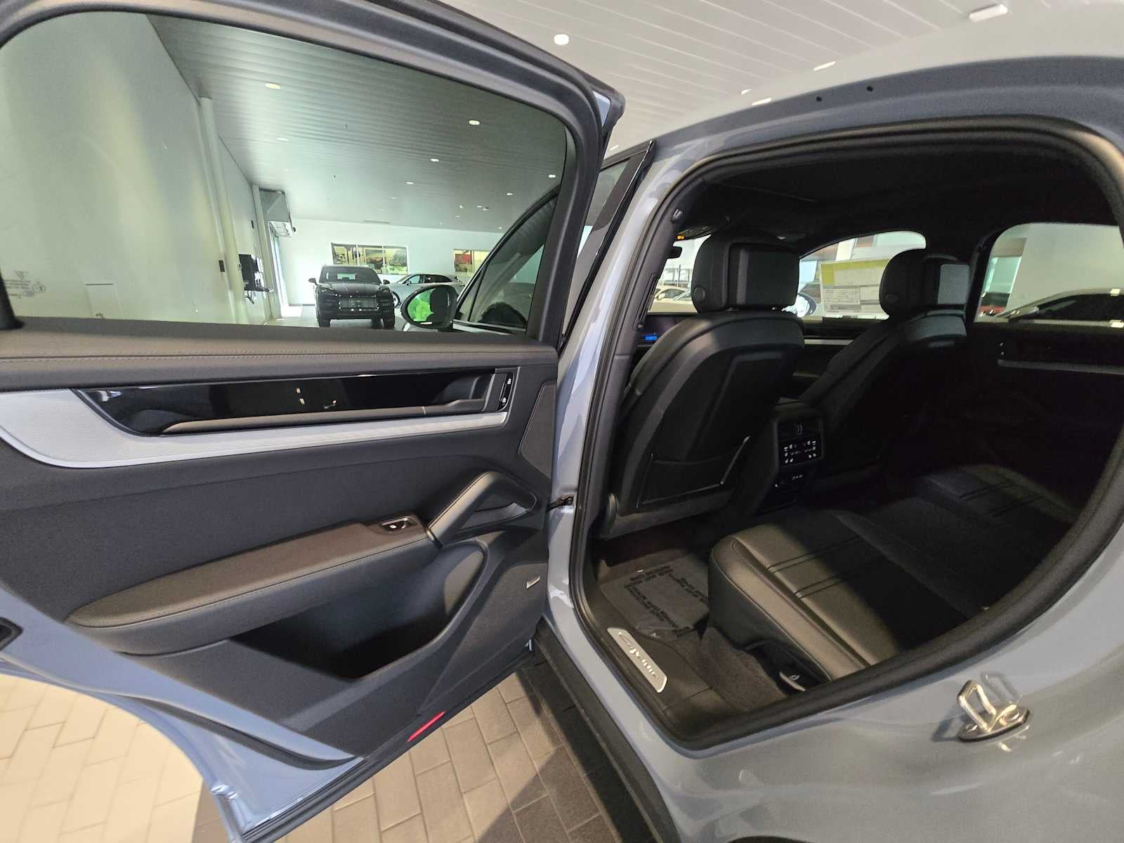 2026 Porsche Cayenne Cayenne E-Hybrid Coupe