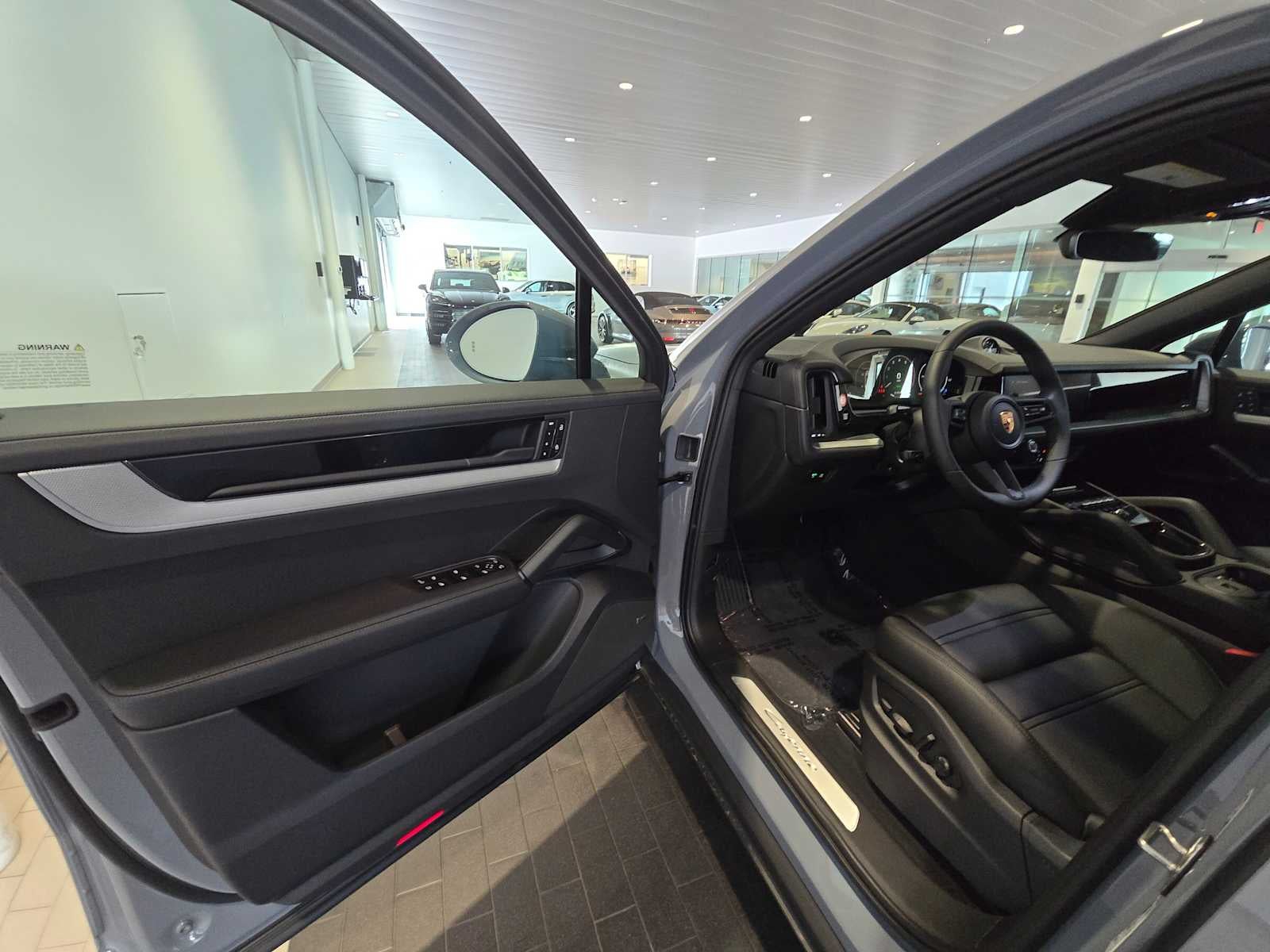 2026 Porsche Cayenne Cayenne E-Hybrid Coupe