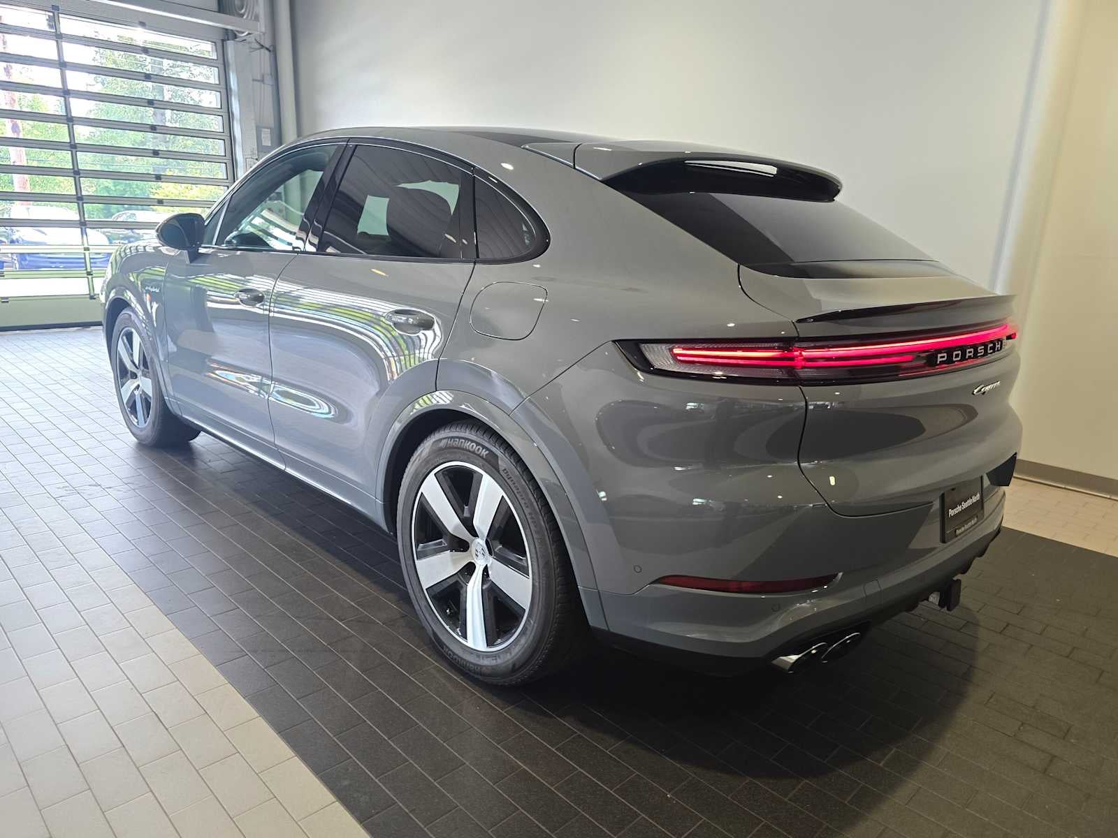 2026 Porsche Cayenne Cayenne E-Hybrid Coupe