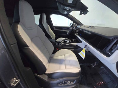 2026 Porsche Cayenne Cayenne GTS Coupe