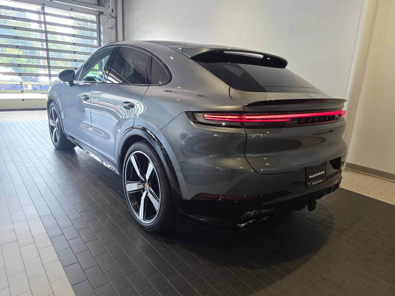 2026 Porsche Cayenne Cayenne GTS Coupe