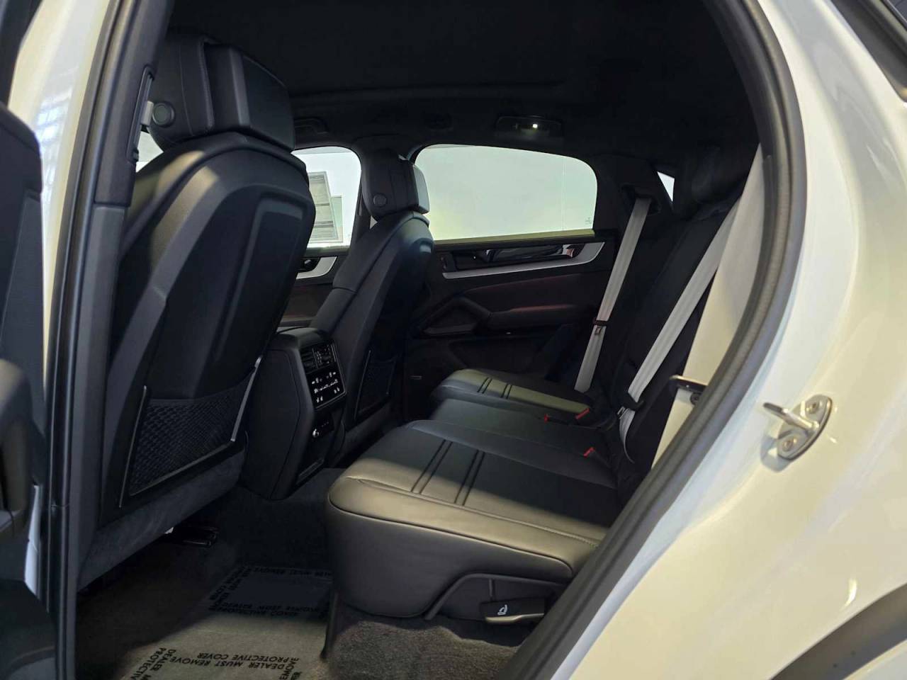 2025 Porsche Cayenne S