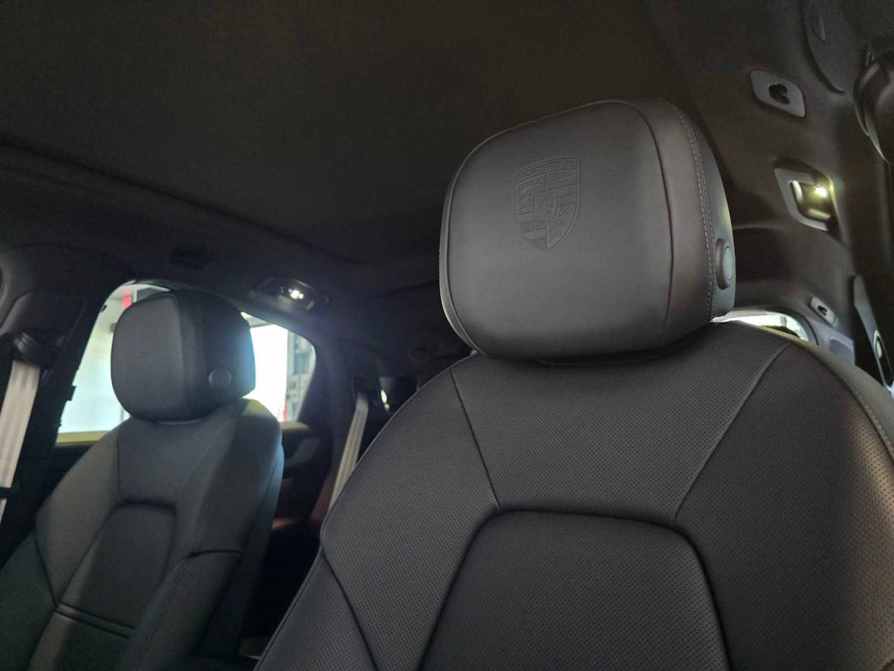 2025 Porsche Cayenne S