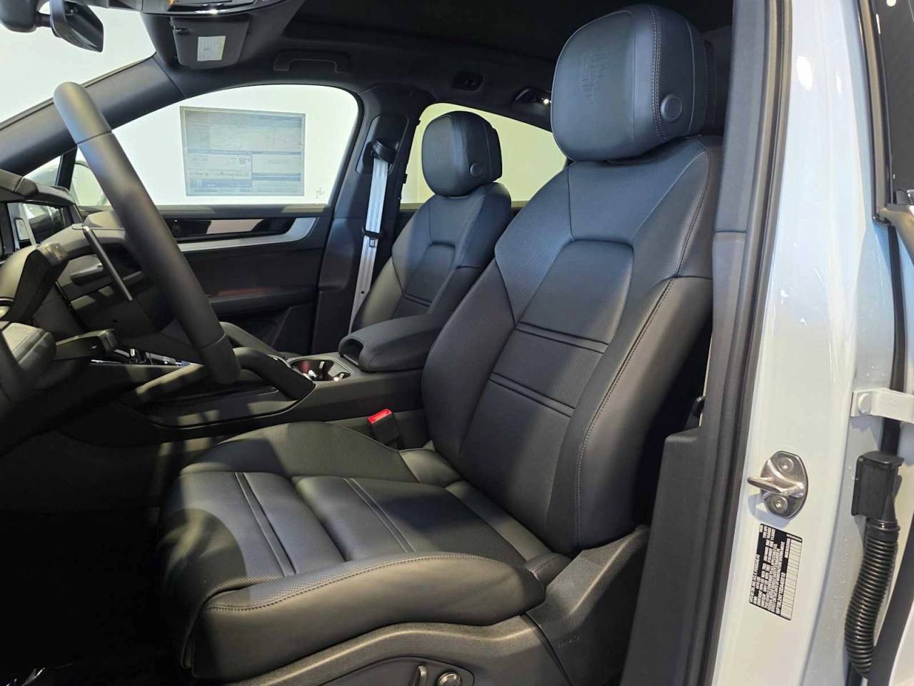 2025 Porsche Cayenne S