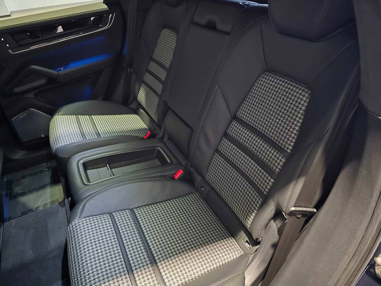 2026 Porsche Cayenne Turbo E-Hybrid