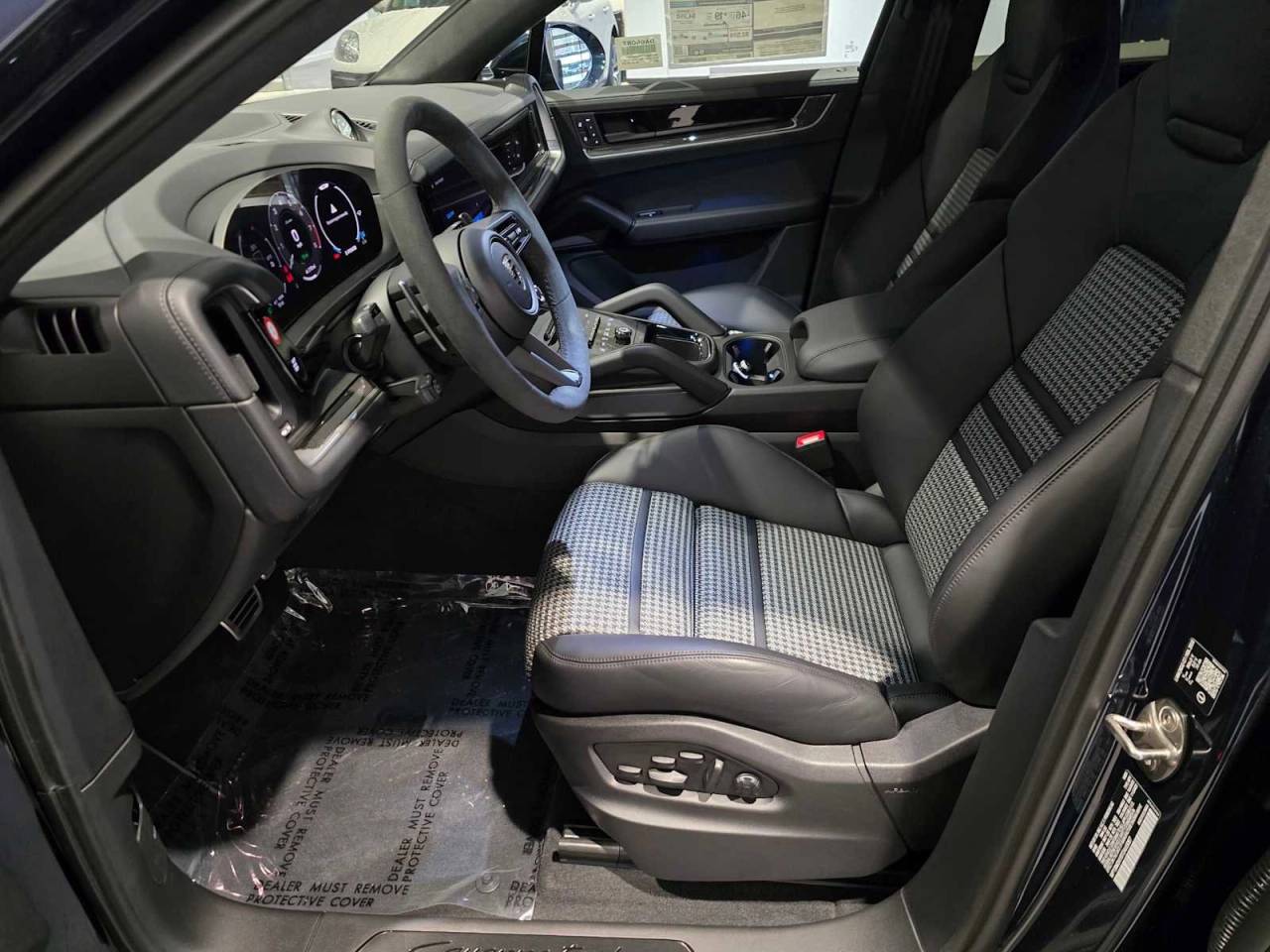 2026 Porsche Cayenne Turbo E-Hybrid