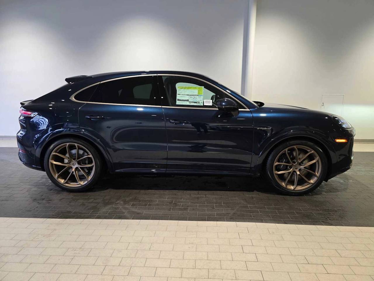 2026 Porsche Cayenne Turbo E-Hybrid