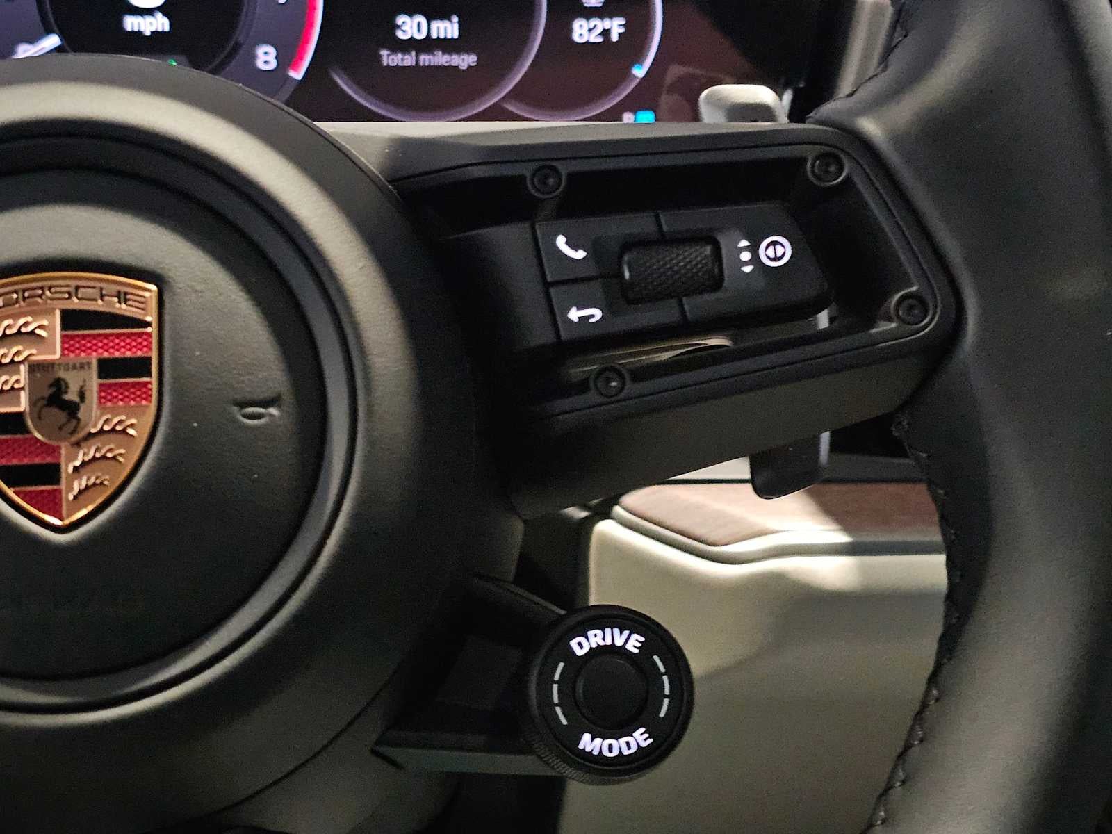 2025 Porsche Cayenne S E-Hybrid