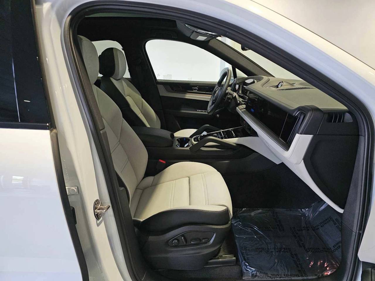 2025 Porsche Cayenne S E-Hybrid