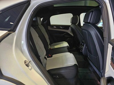 2025 Porsche Cayenne S E-Hybrid