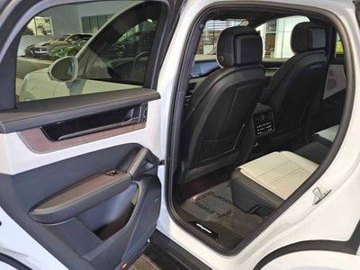 2025 Porsche Cayenne S E-Hybrid