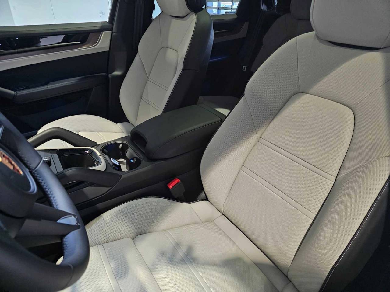 2025 Porsche Cayenne S E-Hybrid