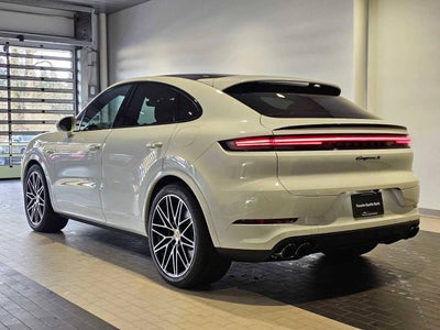 2025 Porsche Cayenne S E-Hybrid
