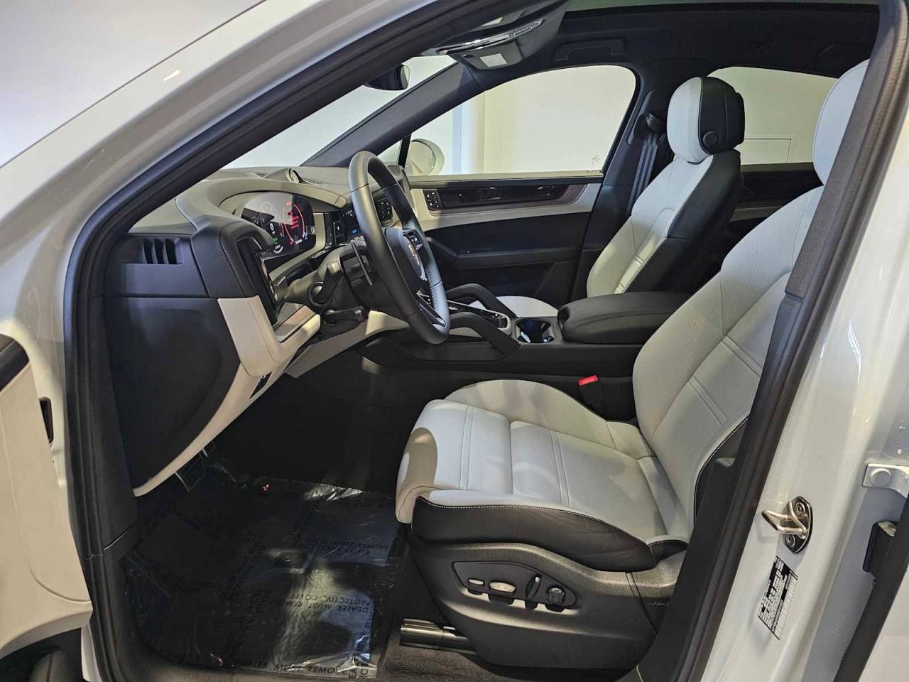 2025 Porsche Cayenne S E-Hybrid