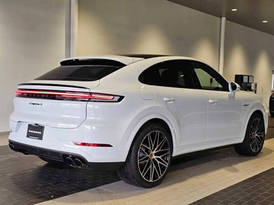 2025 Porsche Cayenne S E-Hybrid