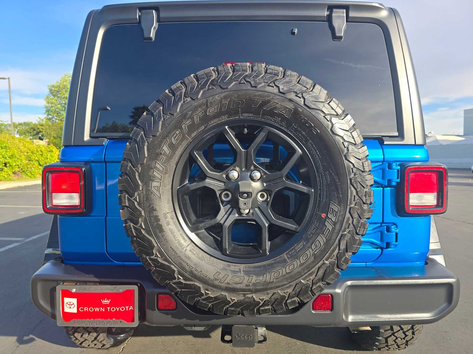 2024 Jeep Wrangler Willys