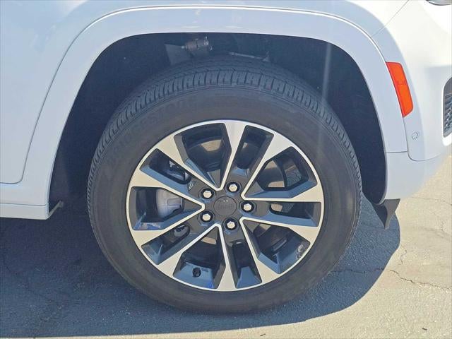 2023 Jeep Grand Cherokee 4xe Overland