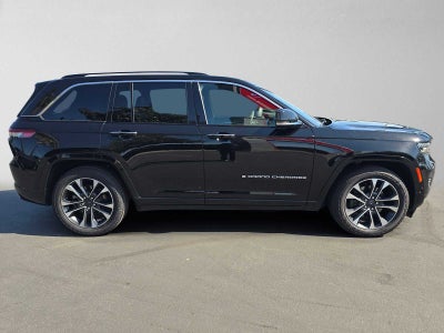 2022 Jeep Grand Cherokee 4xe Overland