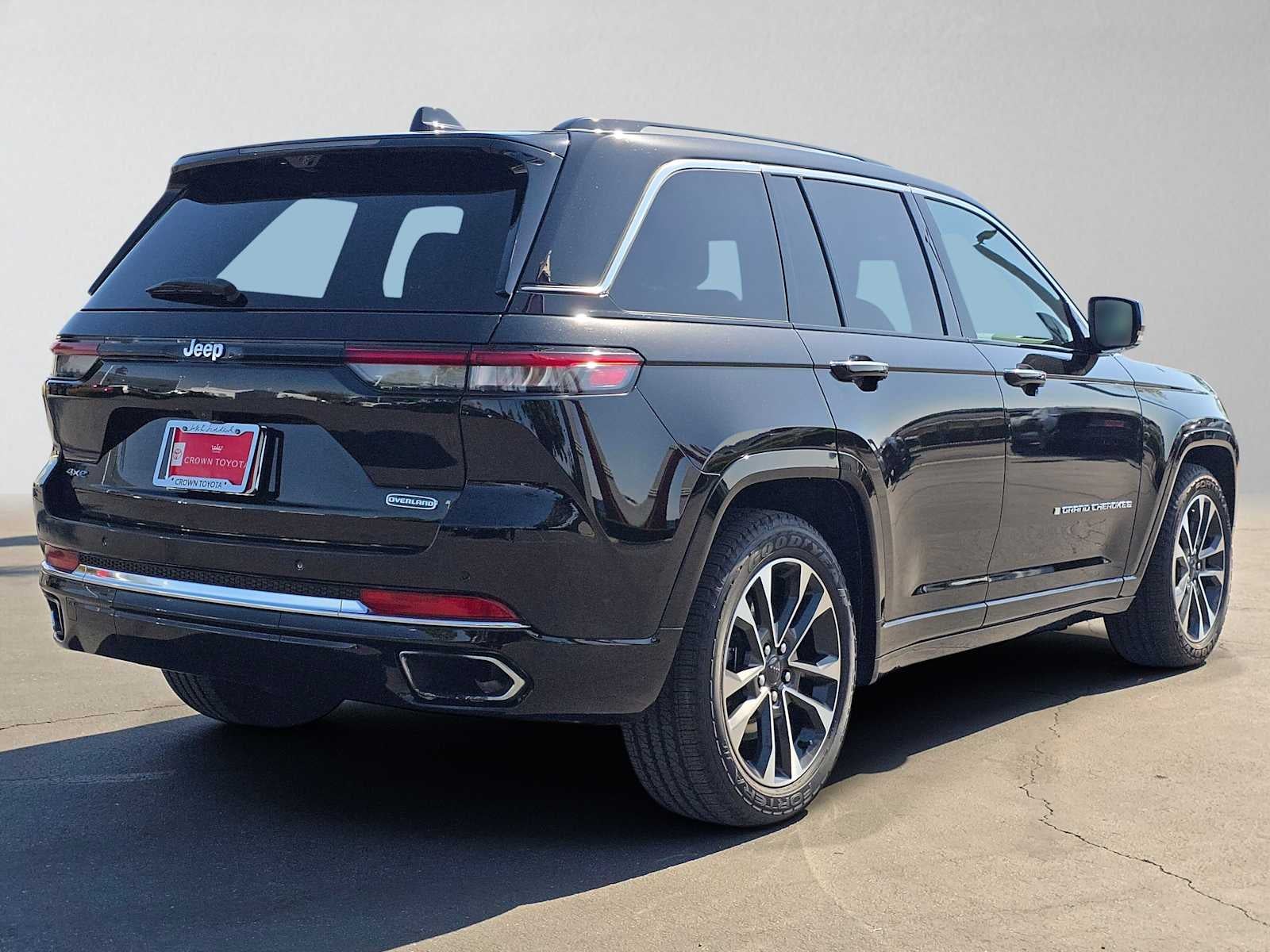 2022 Jeep Grand Cherokee 4xe Overland