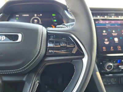 2022 Jeep Grand Cherokee 4xe Overland