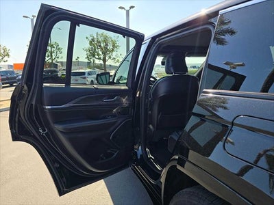 2022 Jeep Grand Cherokee 4xe Overland