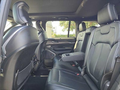 2022 Jeep Grand Cherokee 4xe Overland