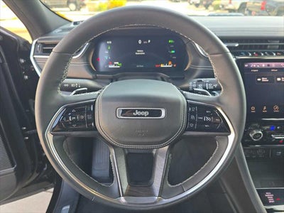 2022 Jeep Grand Cherokee 4xe Overland
