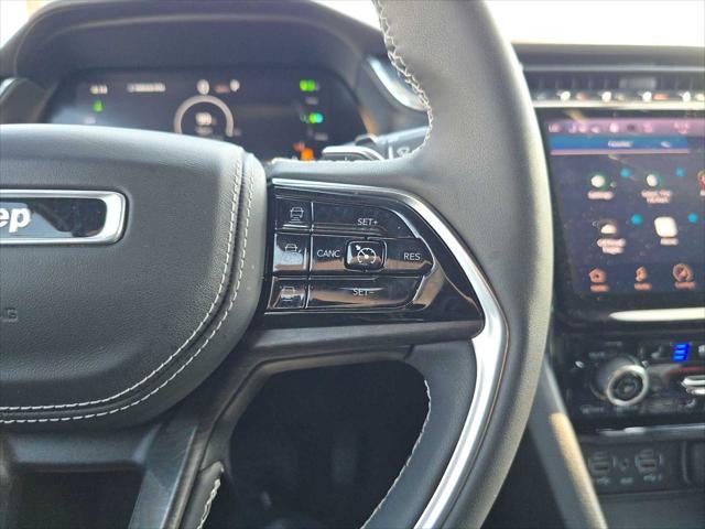 2022 Jeep Grand Cherokee 4xe Overland