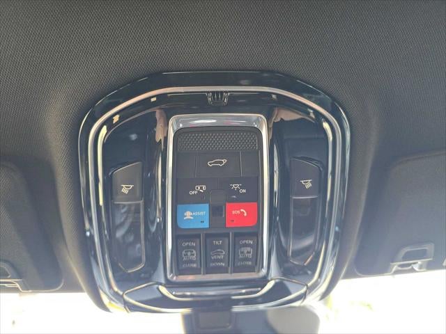 2022 Jeep Grand Cherokee 4xe Overland