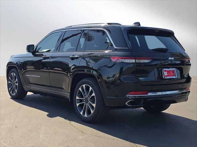 2022 Jeep Grand Cherokee 4xe Overland