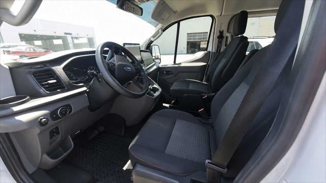 2023 Ford Transit Passenger Wagon XLT