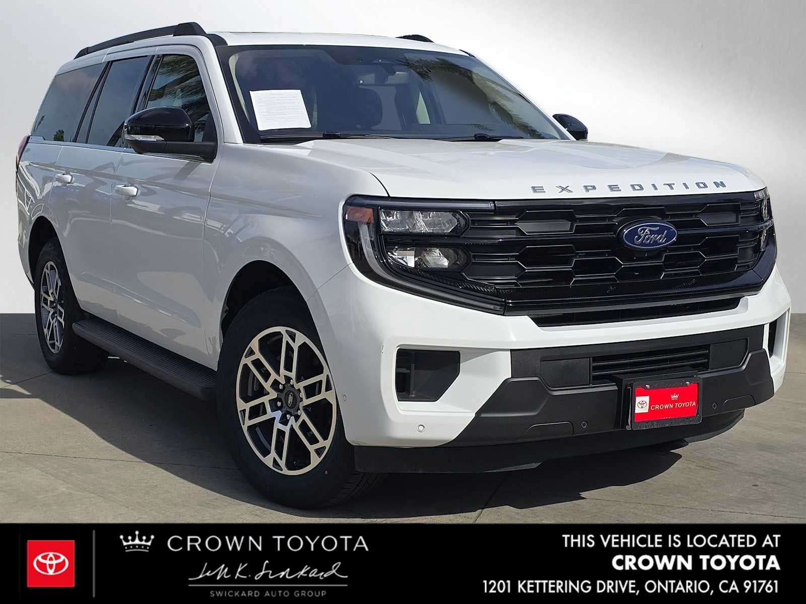 2025 Ford Expedition Active
