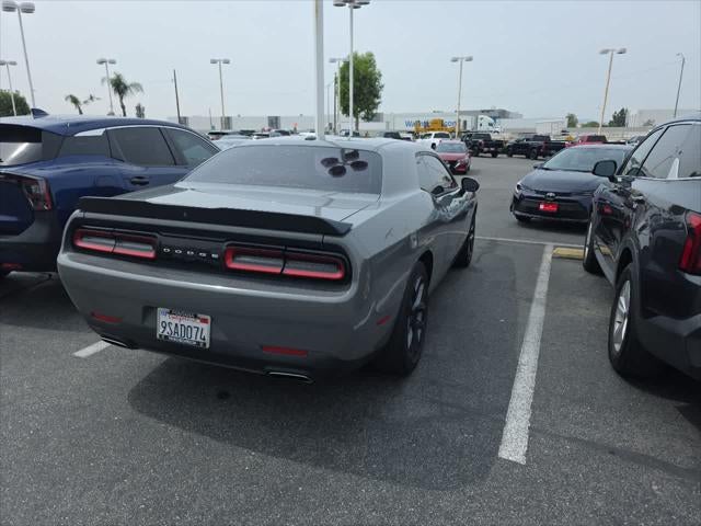 2019 Dodge Challenger SXT