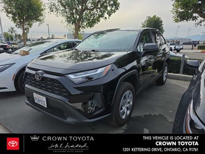 2025 Toyota RAV4 LE
