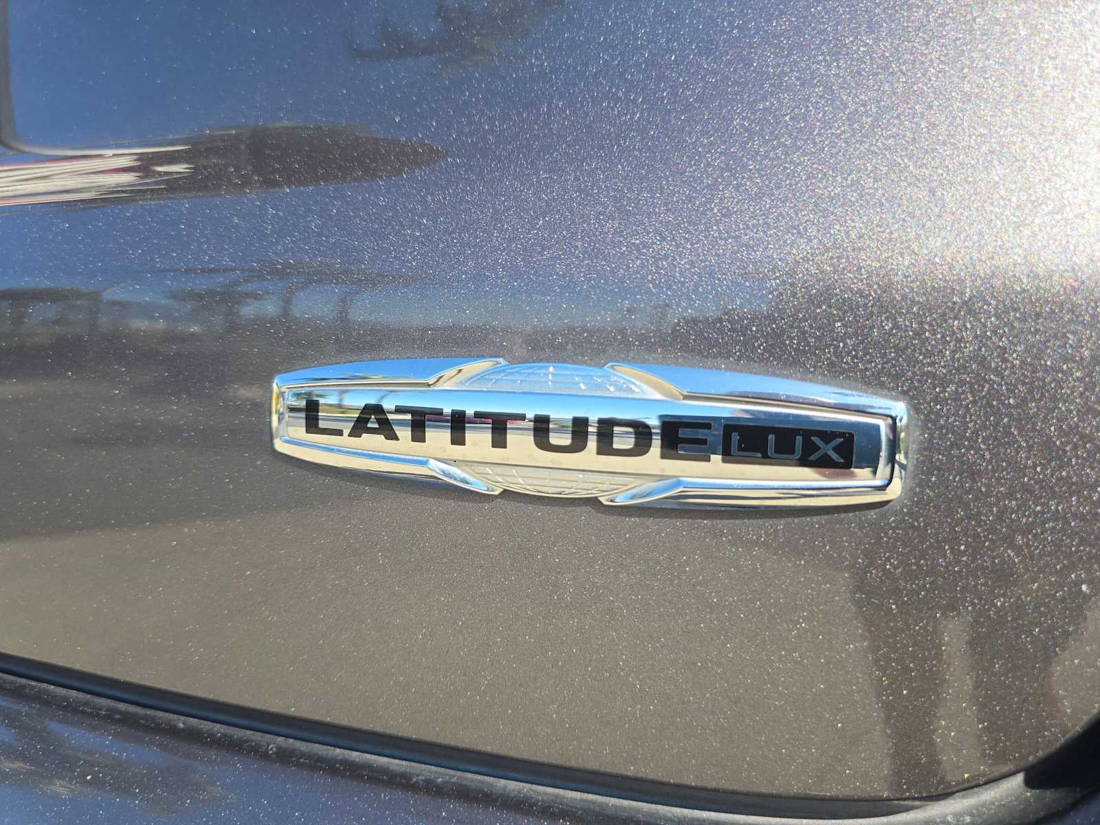 2023 Jeep Compass Latitude Lux